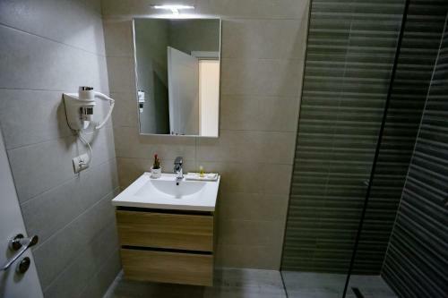 Home Hotel