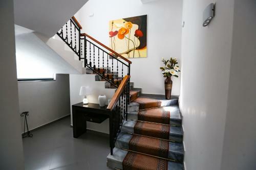 Home Hotel