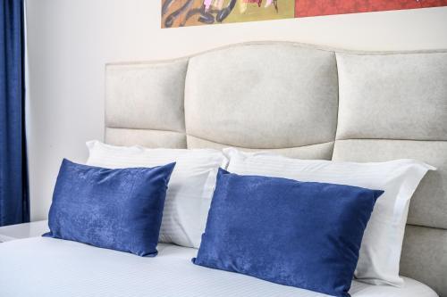 Luxury Apartment Skanderbag Square