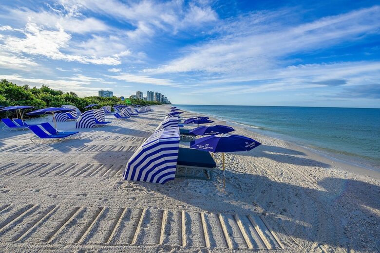 Hotel Naples Grande Beach Resort