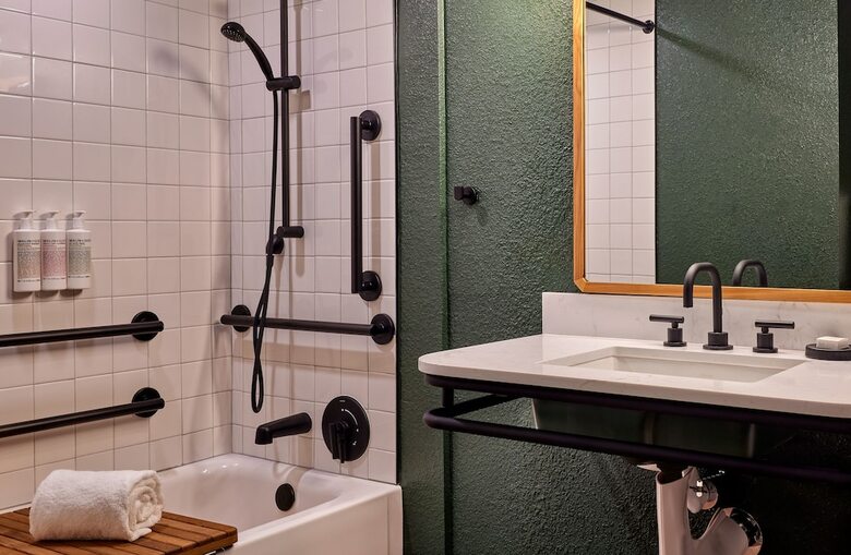 Hotel High Country Motor Lodge