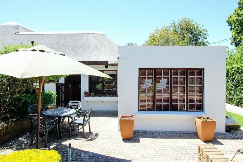 Bed & Breakfast Cape Village Lodge