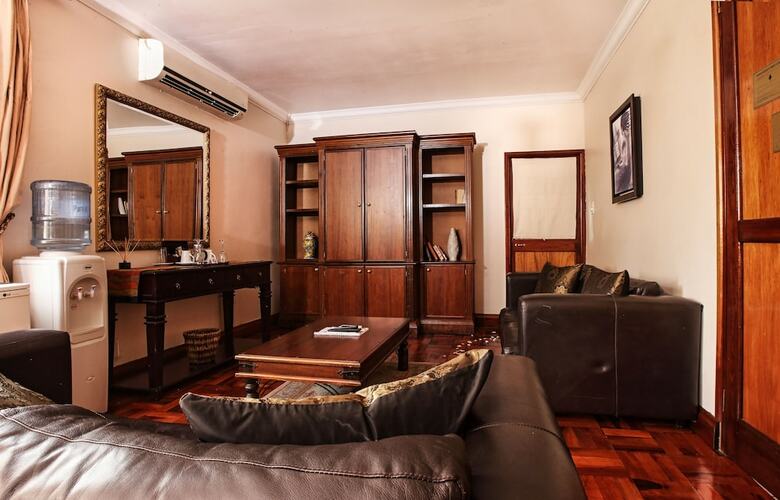 Hostal Casa Toscana Lodge