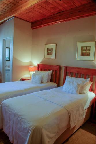 Hostal Adagio Guest House