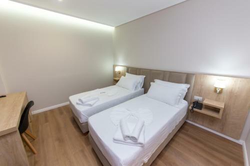 Class Hotel