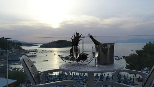 King Hotel Ksamil