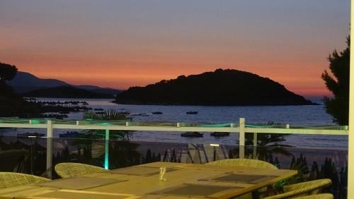 King Hotel Ksamil
