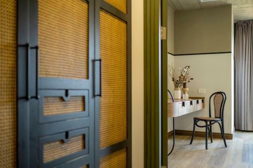 Hover Boutique Hotel