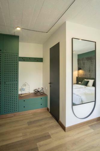 Hover Boutique Hotel