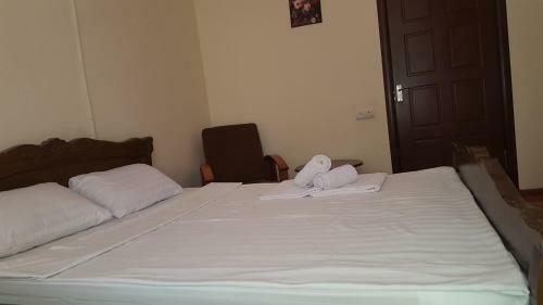 F & F Hostel
