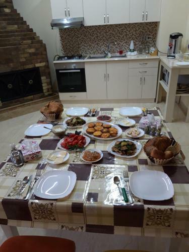 Albergue Tatev Hotel And Tours