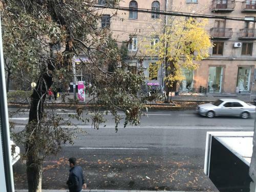 Comfortable Apartment In City Center