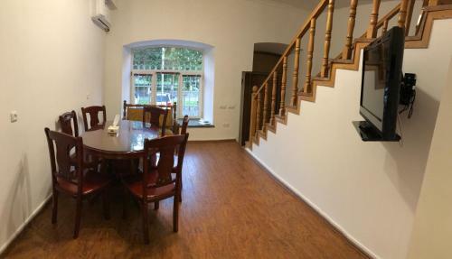 Apartment By Family Hotel