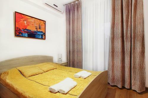 Apartments In Crystal Residence