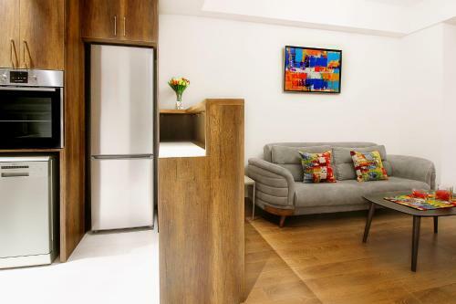 Apartments In Crystal Residence