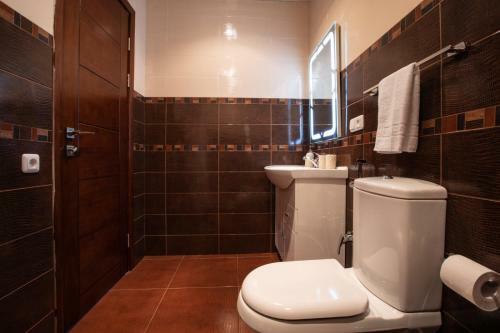 Stay Inn-royal Suite Apartments