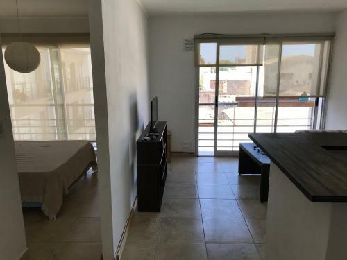 Apartamento Monoambiente Con Pileta Y Cochera