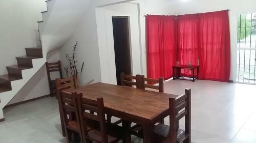 Casa Para 7 Personas En San Bernardo