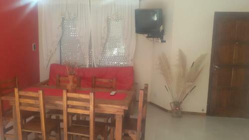 Casa Para 7 Personas En San Bernardo