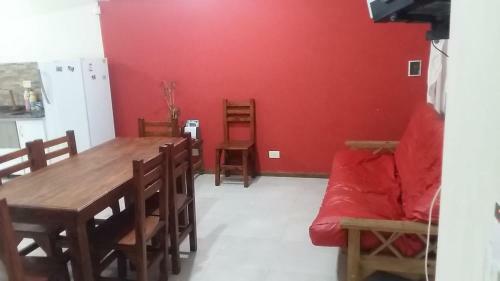 Casa Para 7 Personas En San Bernardo