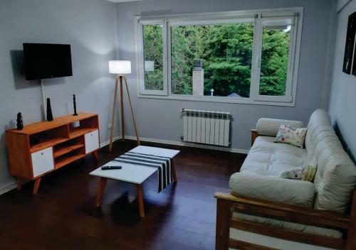 Apartamento Departamento En El Centro de Bariloche Bb