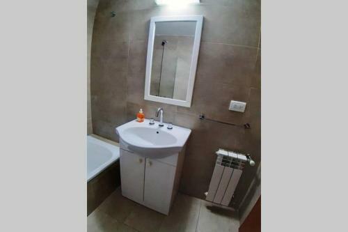 Apartamento Departamento En El Centro de Bariloche Bb