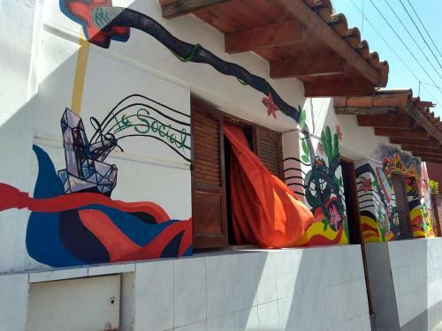 La Social Hostel Y Libros