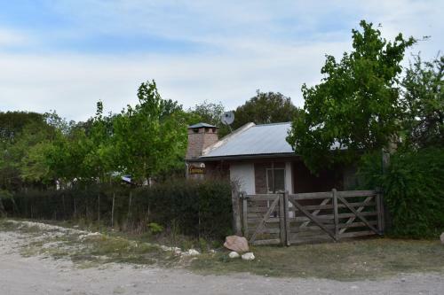 Caba�as Rayuela Y Otros Cuentos