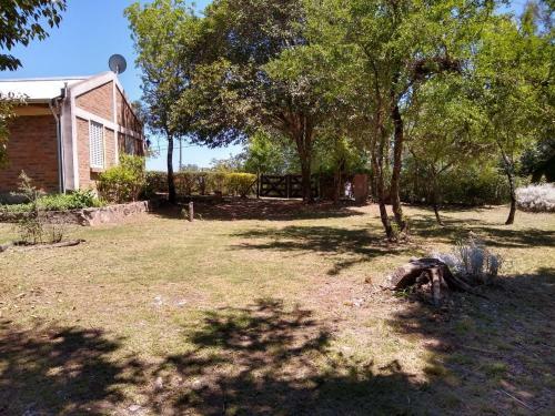 Caba�as Rayuela Y Otros Cuentos