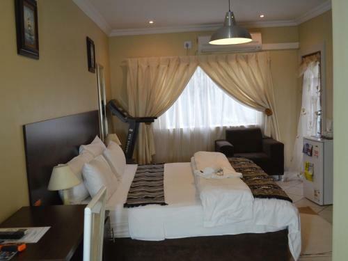 Hostal Henry George Guest House