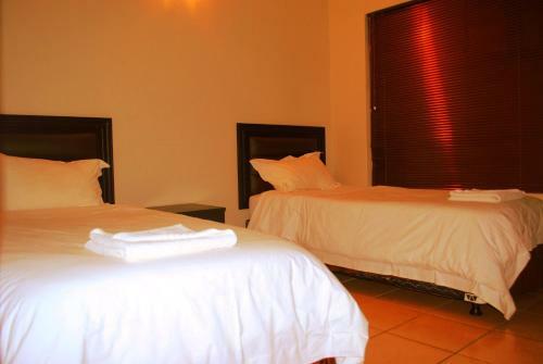 Apartamentos Palm Valley Inn