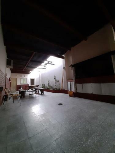 Instalate Hostel