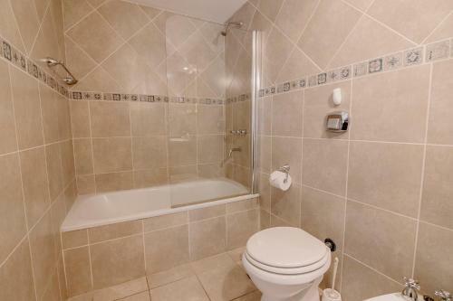 Apartamento Appartement In The Main Street With Elevator Access