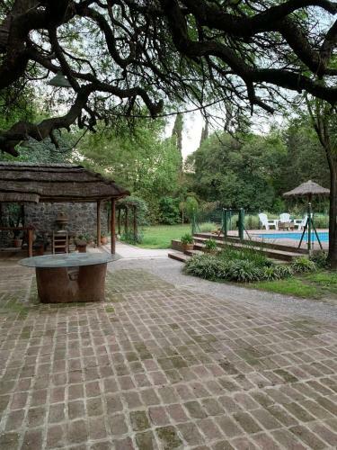 Casa En Villa Allende - Pileta Y Quincho