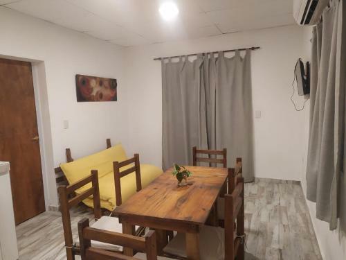 Quinta Generacion Apart