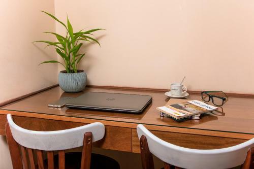 Hostal Avenida Tango