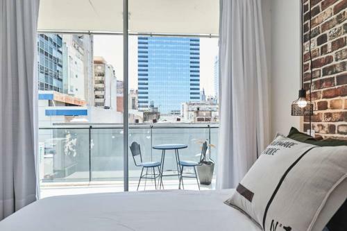 Apartment In Monserrat