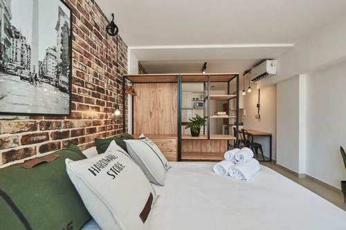 Apartment In Monserrat