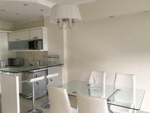 Apartamento Suipacha Apt, By Hart