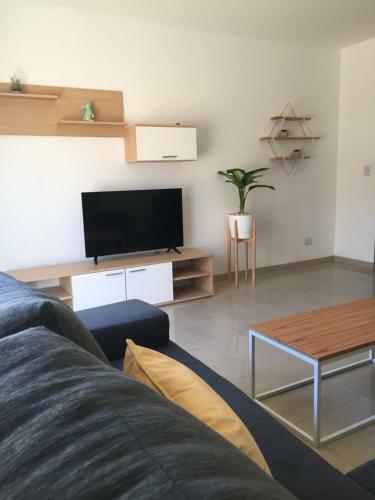 Trendy Full Apartment In Recoleta