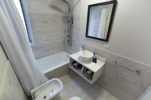 Apartamento 5319 Marcelo T de Moderno 1 Dorm En Recoleta