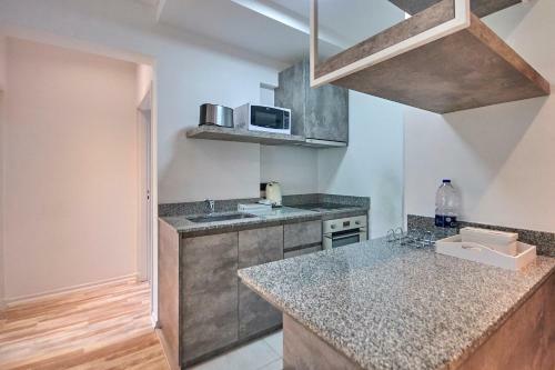 Luminous Apartment In Recoleta