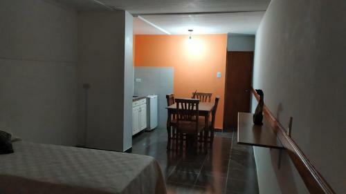 Albergue Casona Poeta Airport