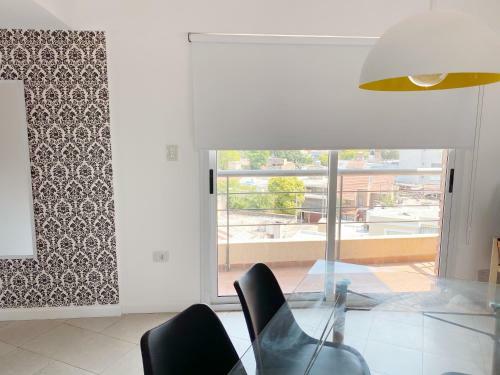 Apartamento Depto Muy Luminoso Cerca Del Centro