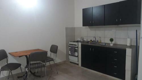 Apartamento Duplex Amplio Con Cochera