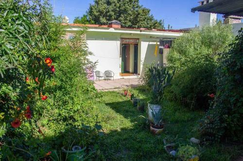 Hostal Departamento A Un Paso Del R�o Cosqu�n
