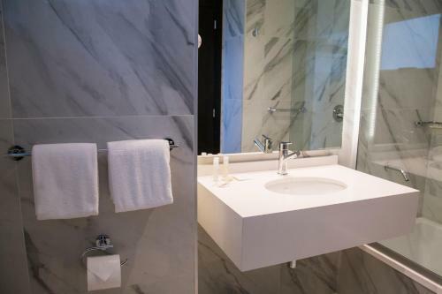 Hotel Land Plaza La Plata