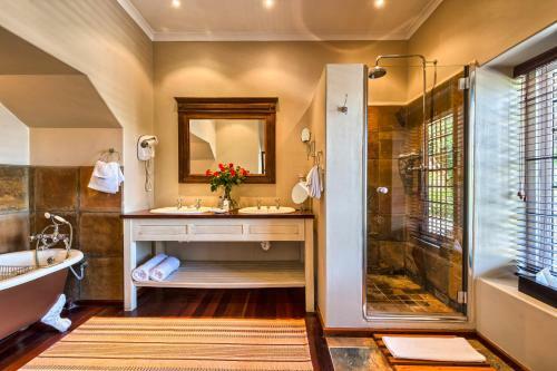 Ikhaya Safari Lodge