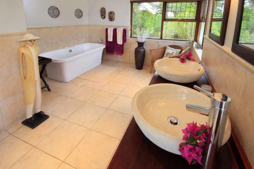 Hostal Thatchwood Country Lodge