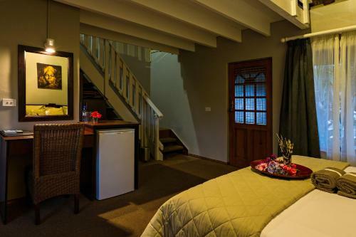 Hostal Thatchwood Country Lodge